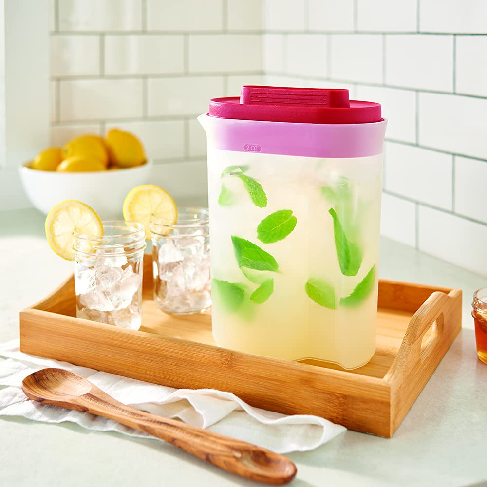 ® Compact™ Pitcher, Plastic Pitcher with Lid, 2 Quart