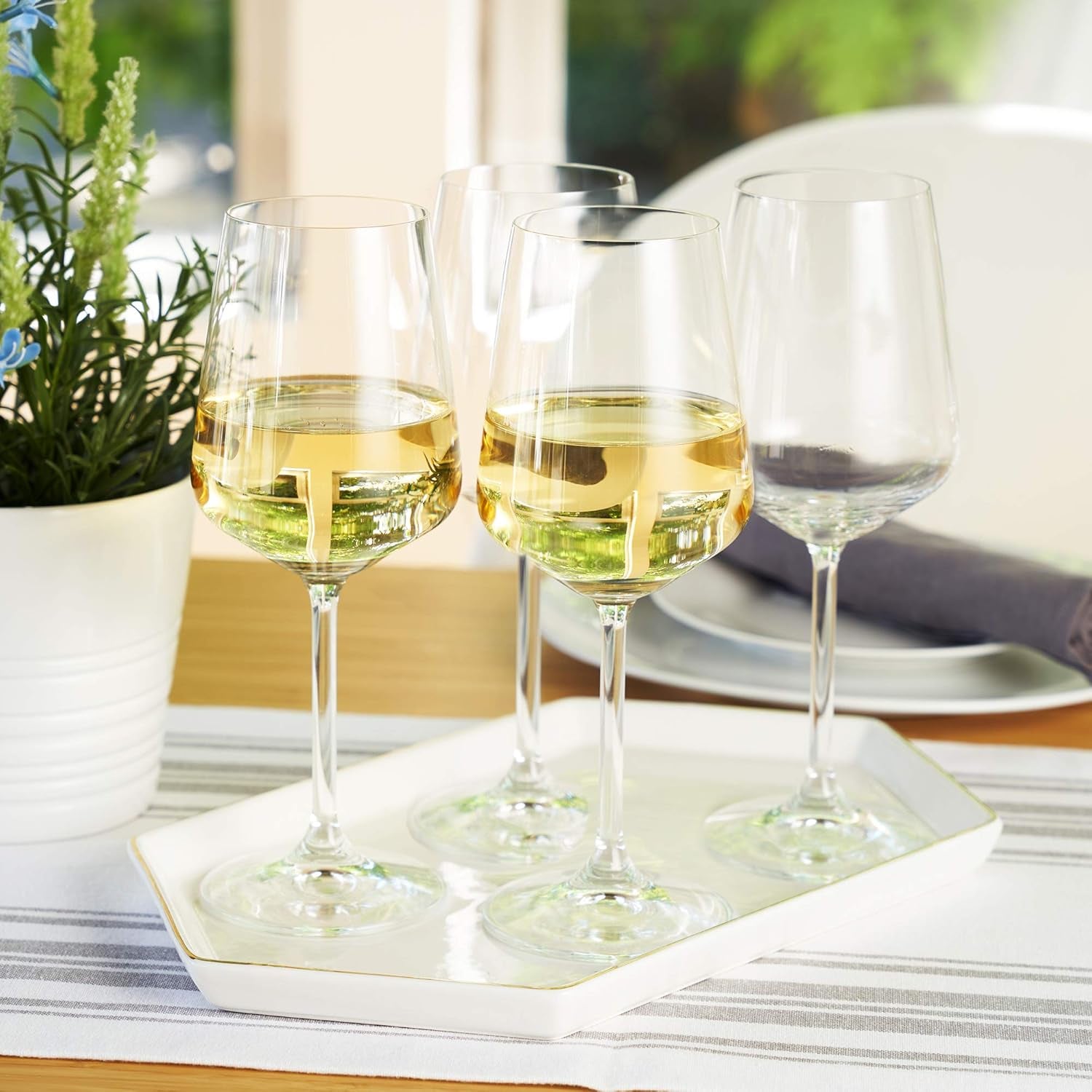 Style White Wine Glasses Set of 4 - European-Made Crystal, Classic Stemmed, Dishwasher Safe, Professional Quality White Wine Glass Gift Set - 15.5 Oz